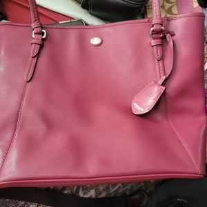Coach Berry Medium Sized Tote Authentic 100%